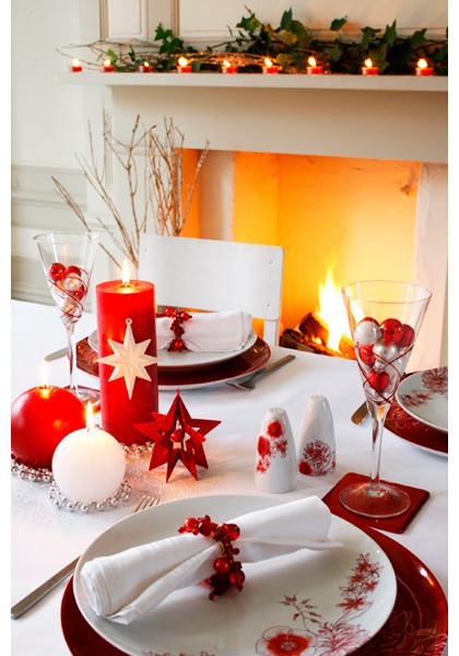 Come decorare la tavola di natale la figurina Come addobbare la tavola di natale fai da te