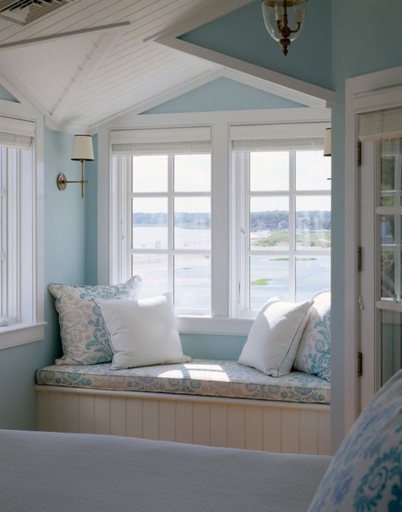 Infissi per la casa al mare, quali scegliere per non sbagliare Infissi stile inglese