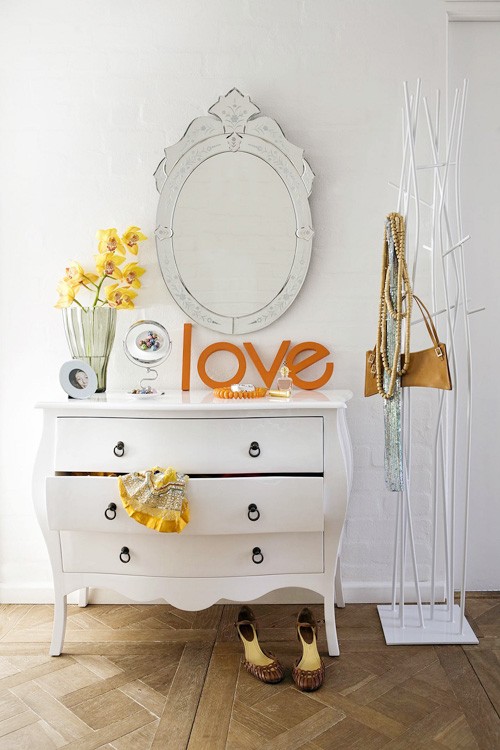 love-lettering-in-interior-decorating-2