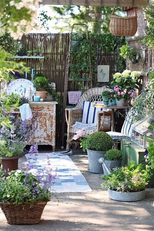 Come arredare un giardino tutto shabby style! la figurina Arredare giardini piccoli