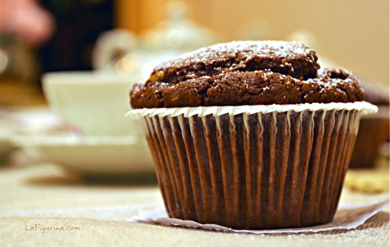 muffin al cioccolato e nocciole