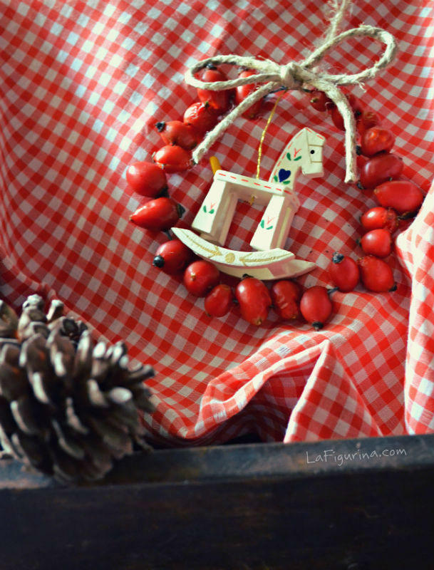 decorazioni natalizie homemade bacche rosse