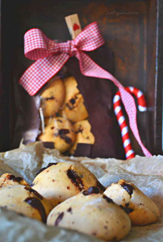 biscotti con gocce di cioccolato senza burro