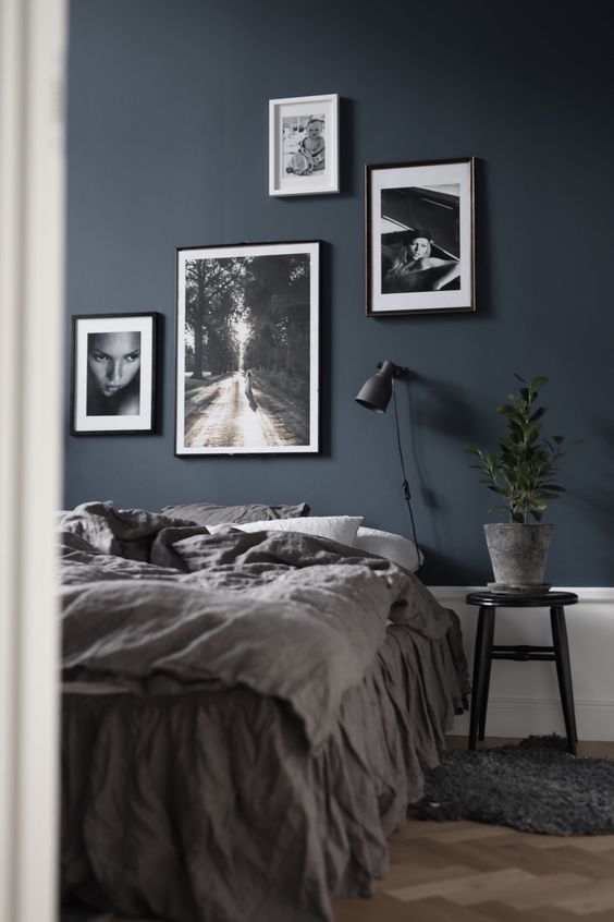 decorare la parete del letto con le foto design