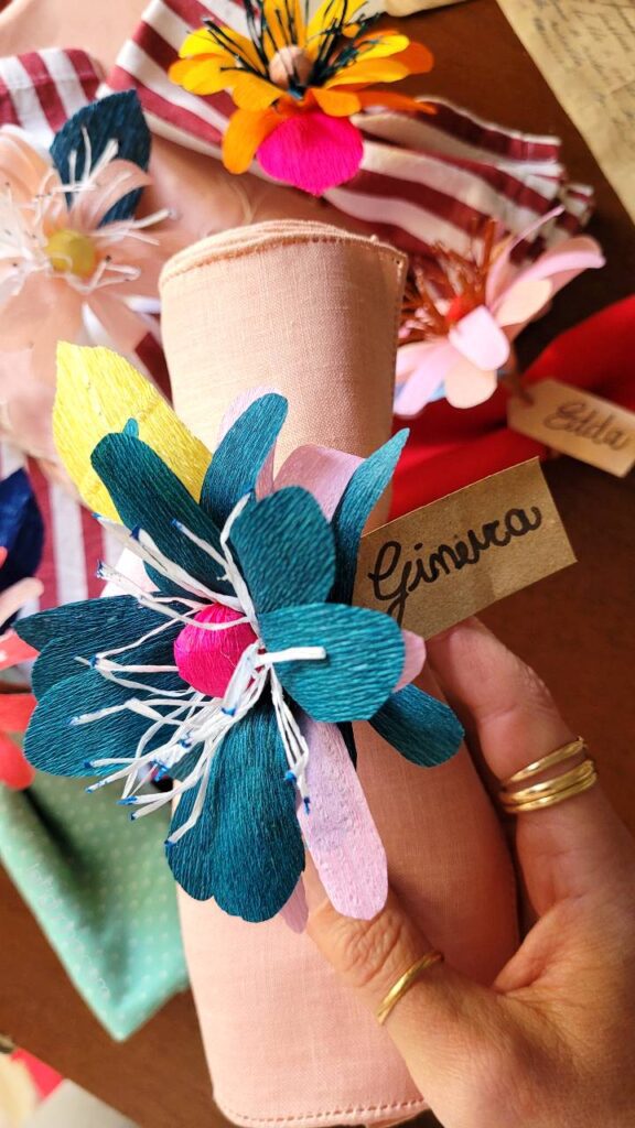 Fiori di carta tutorial lega tovaglioli